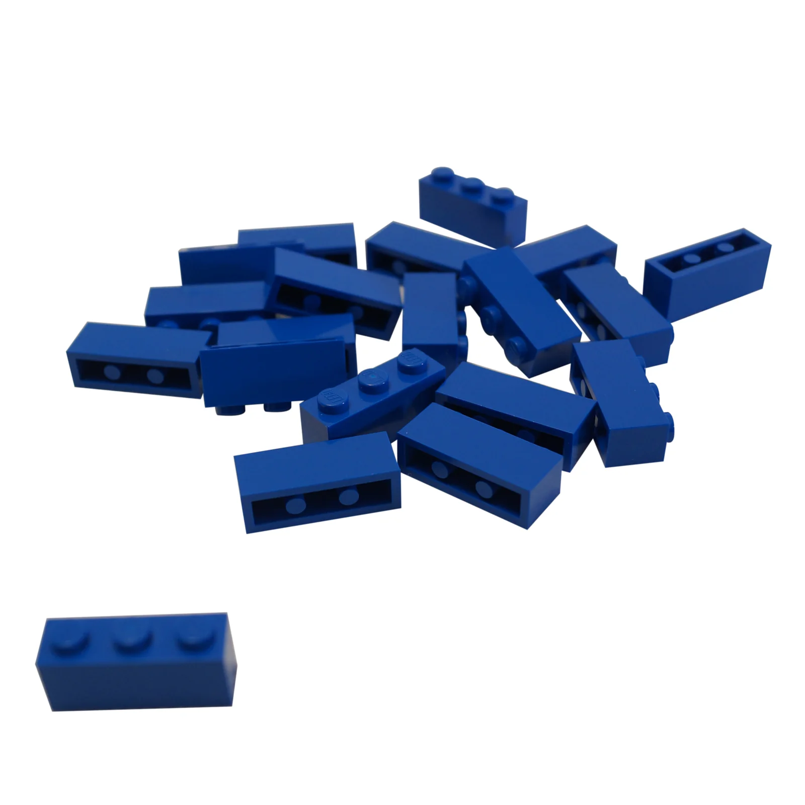 Brick 1x3 3622 Standard Building Block - Image 4
