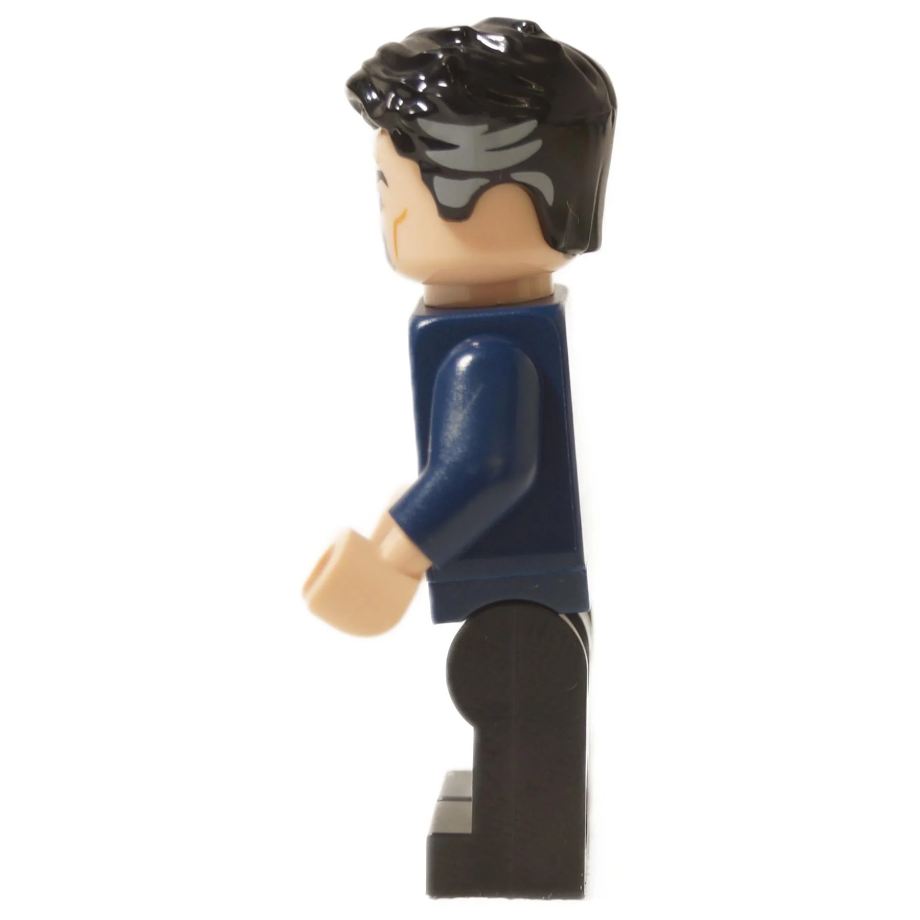 Doctor Strange with brooch detail - Image 3