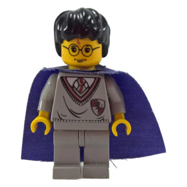 Harry Potter, Gryffindor Shield Torso, Light Gray Legs, Violet Cape - Image 4