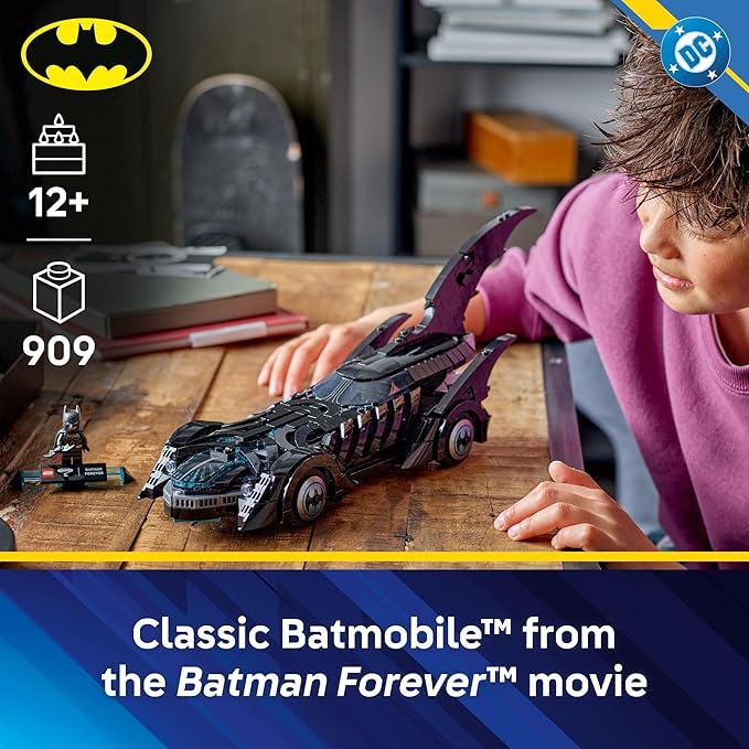 LEGO® DC Batman™: Batman Forever Batmobile™ (76304) - Image 2