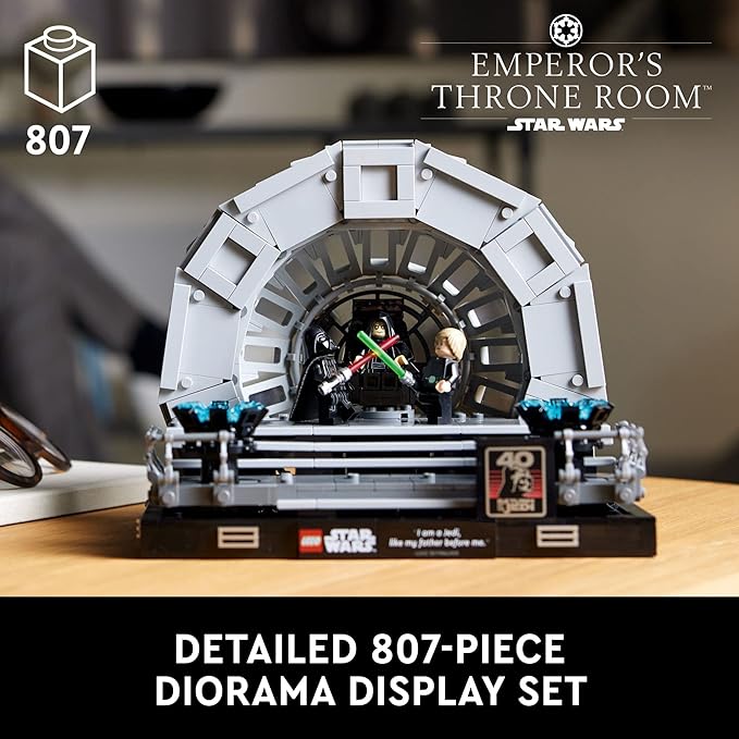 LEGO® Star Wars™ Death Star Final Duel Diorama 75352 - Image 2