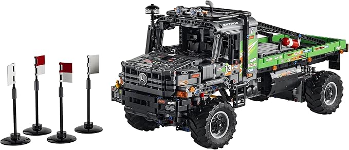 LEGO® Technic 4x4 Mercedes-Benz Zetros Trial Truck (42129) - Image 4