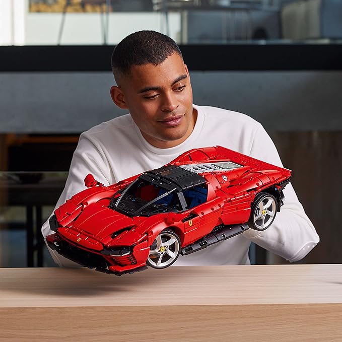 LEGO® Technic Ferrari Daytona SP3 (42143) - Image 6