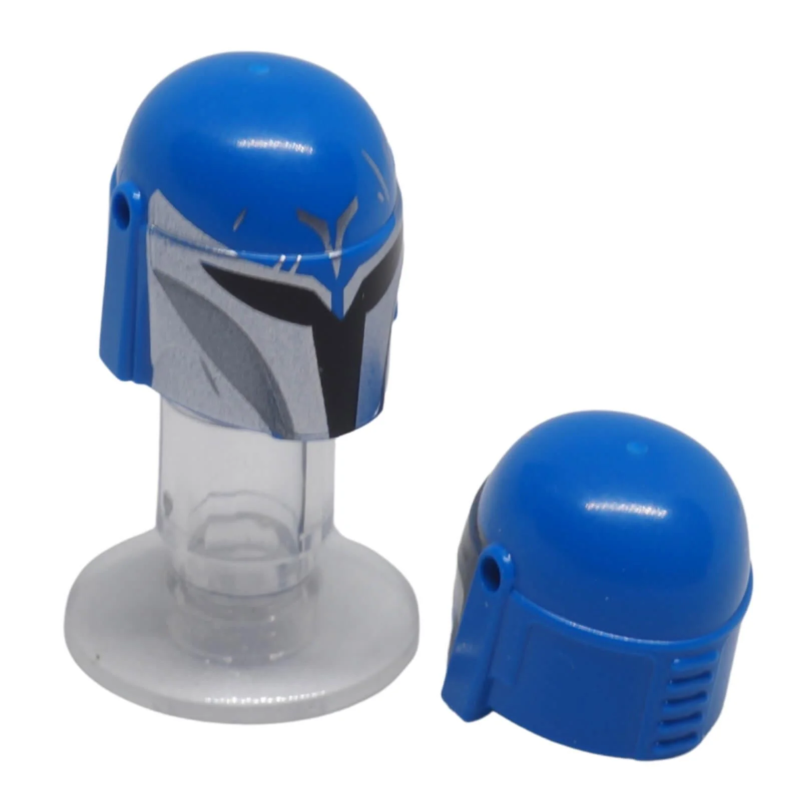 Mandalorian Helmet 87610pb25 with Silver Visor Print