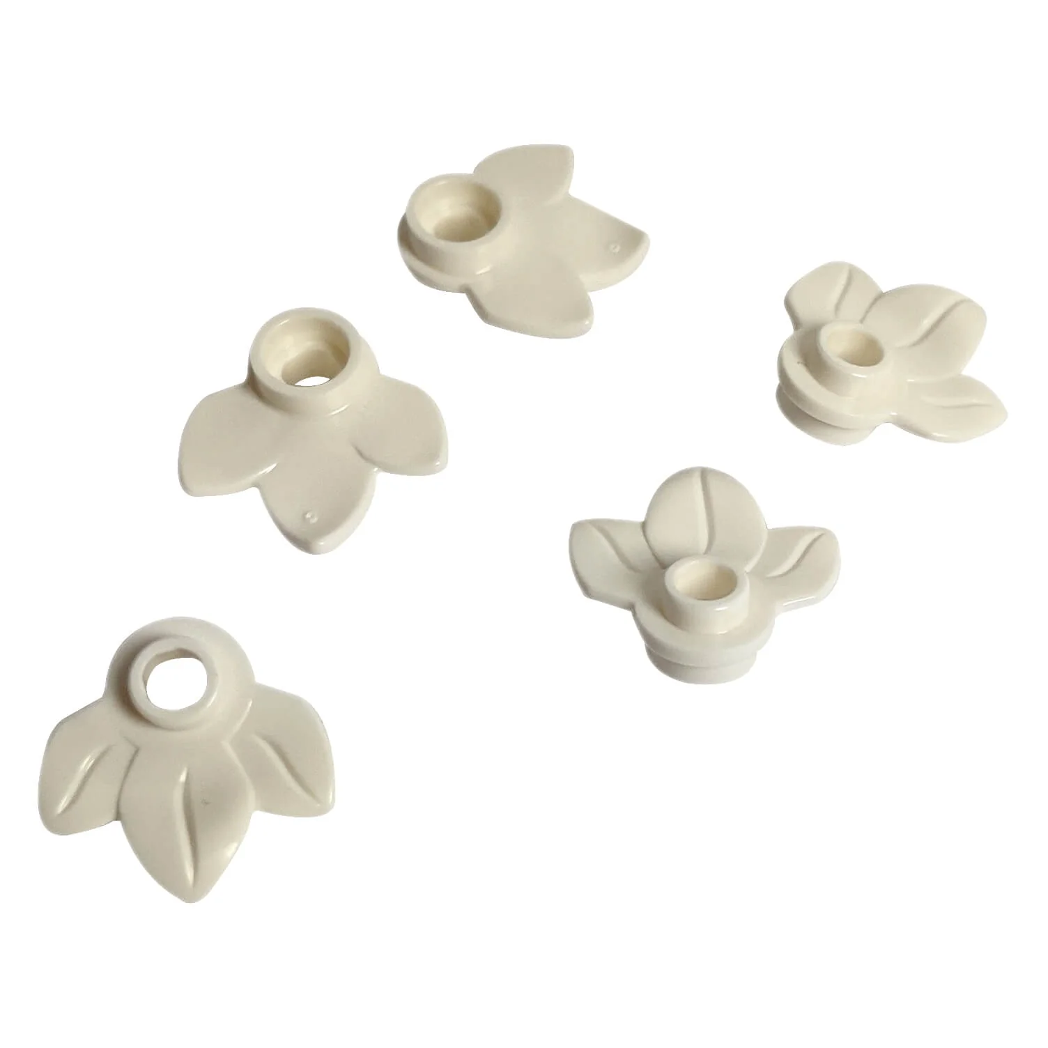 LEGO® Plant Plate Round 1 x 1 with 3 Leaves 32607 - Image 17