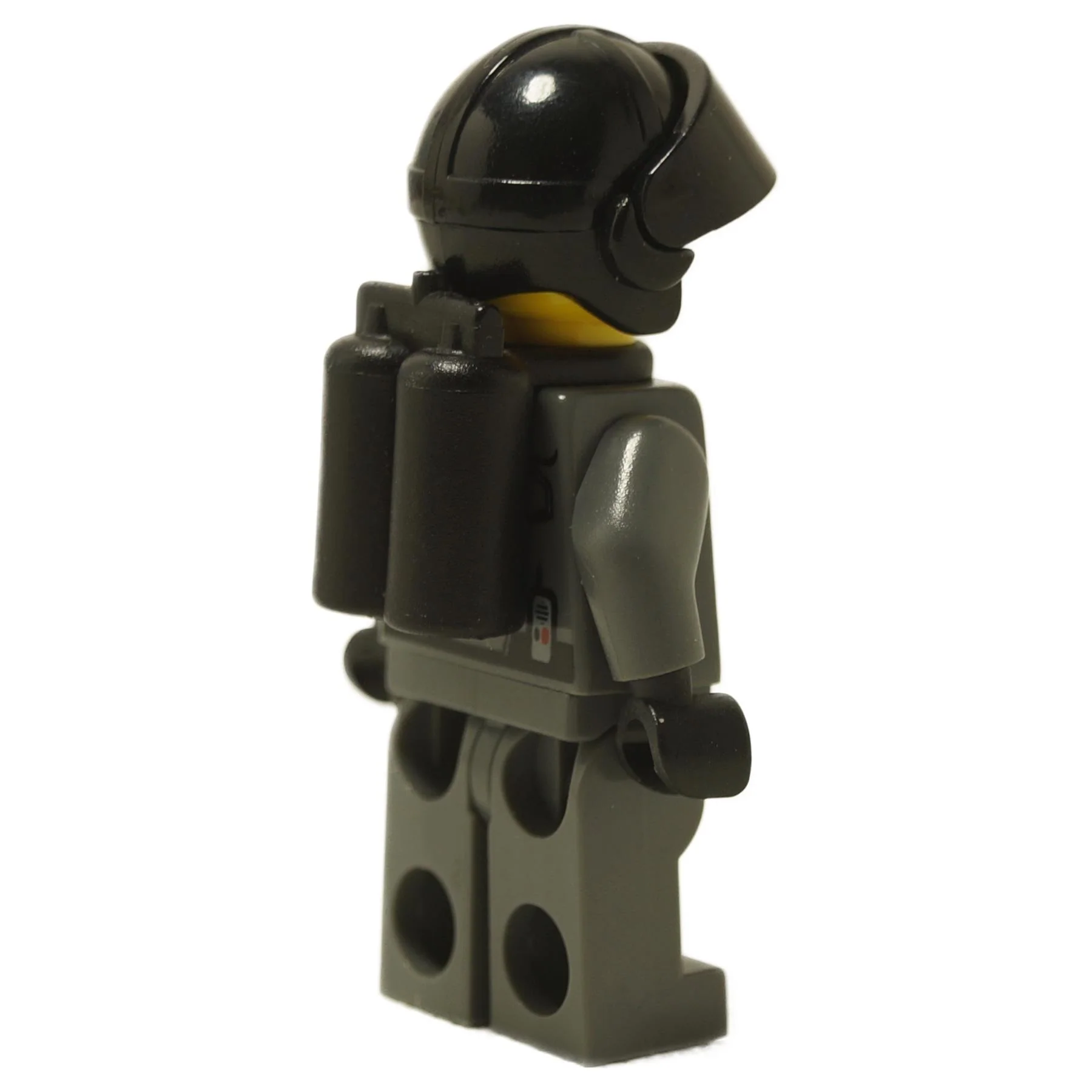 Space Police 3 Officer 5 - Airtanks (8399) - Image 2