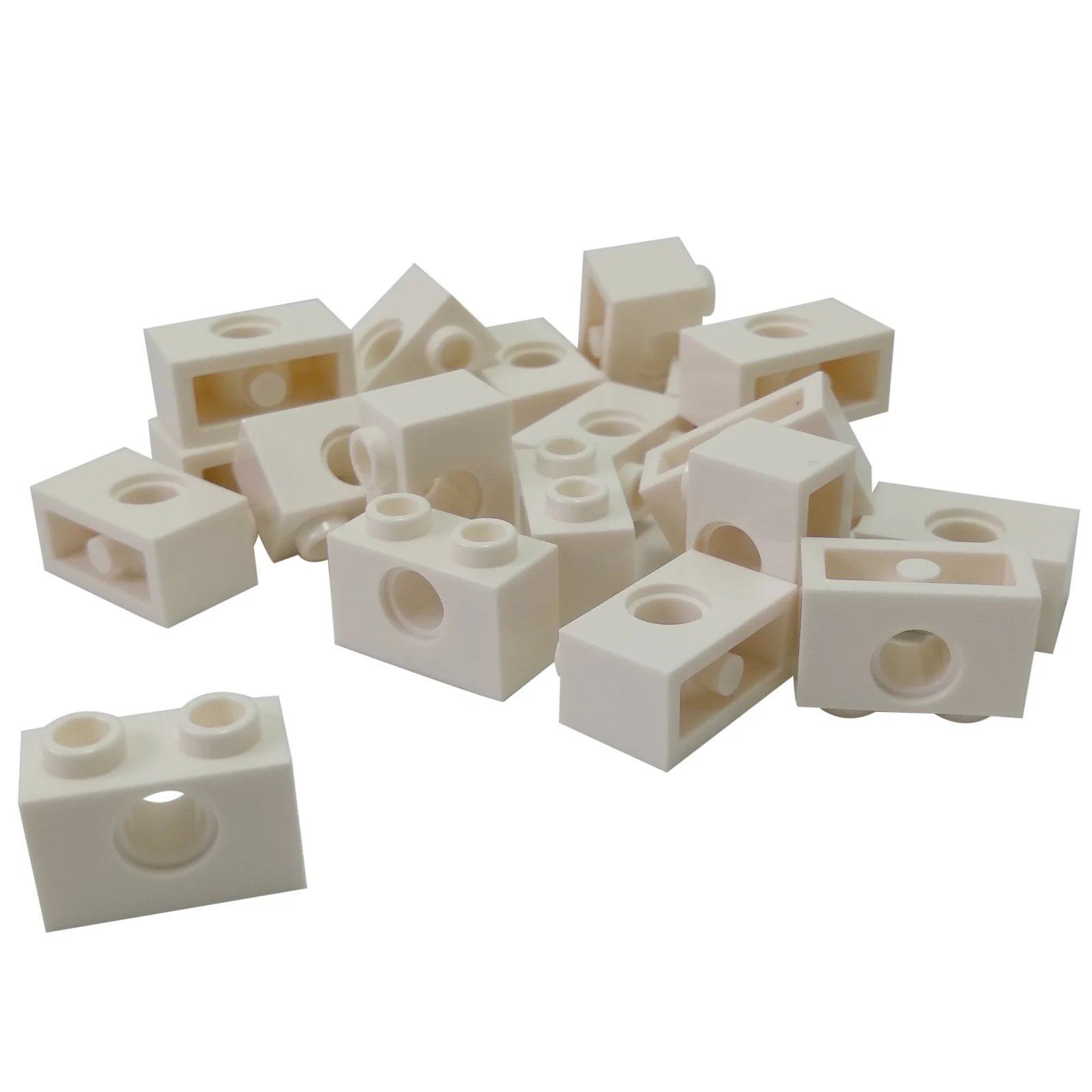 Technic Brick 1 x 2 with Hole 3700 - Image 15